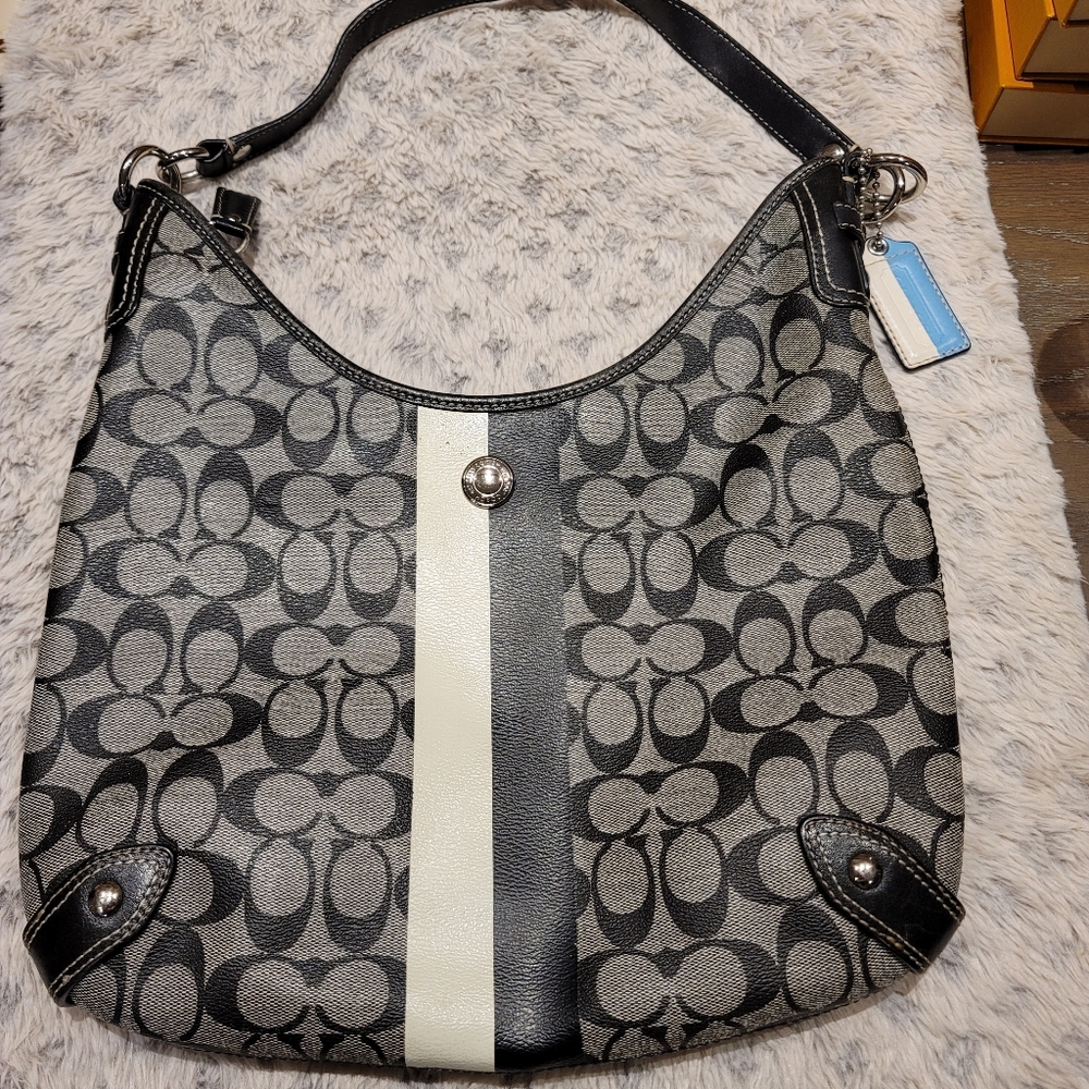 COACH Heritage Stripe Chelsea Blk/Wh Canvas